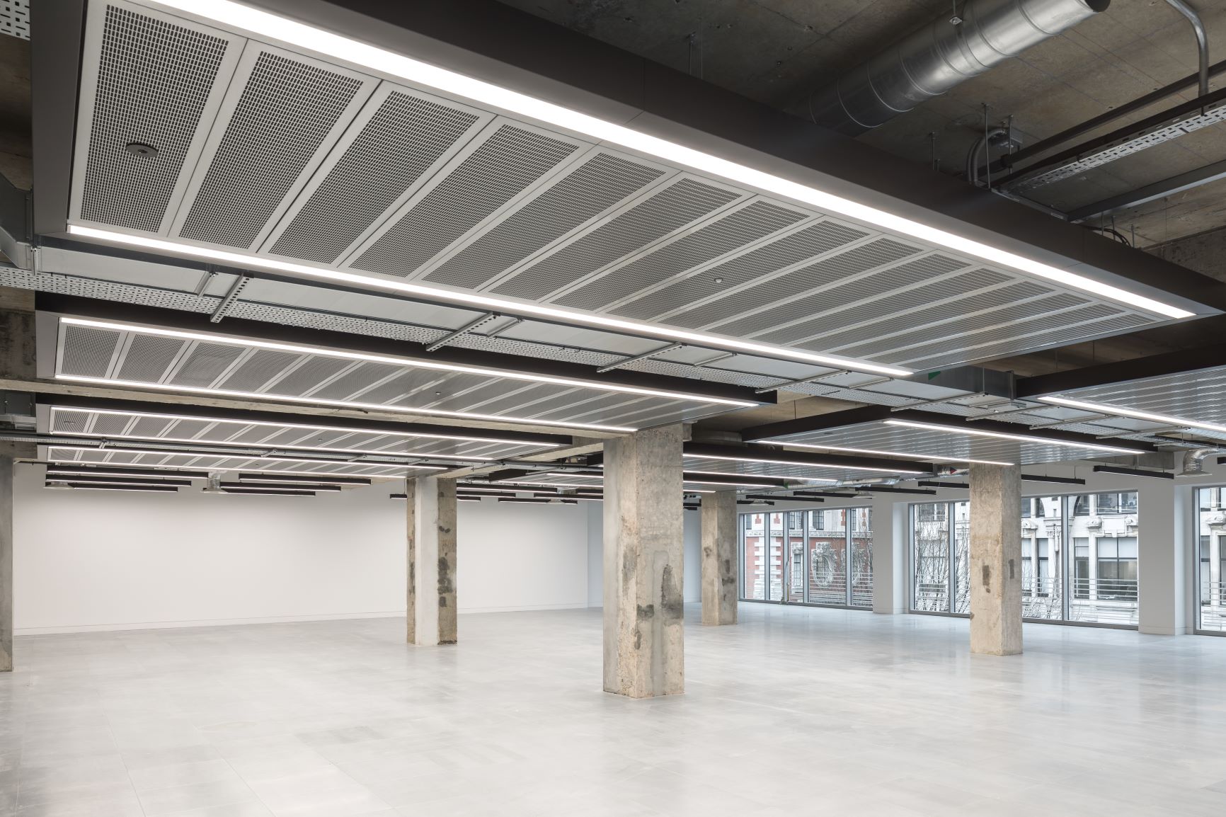 161AH-Sml-330-Com (2).jpg