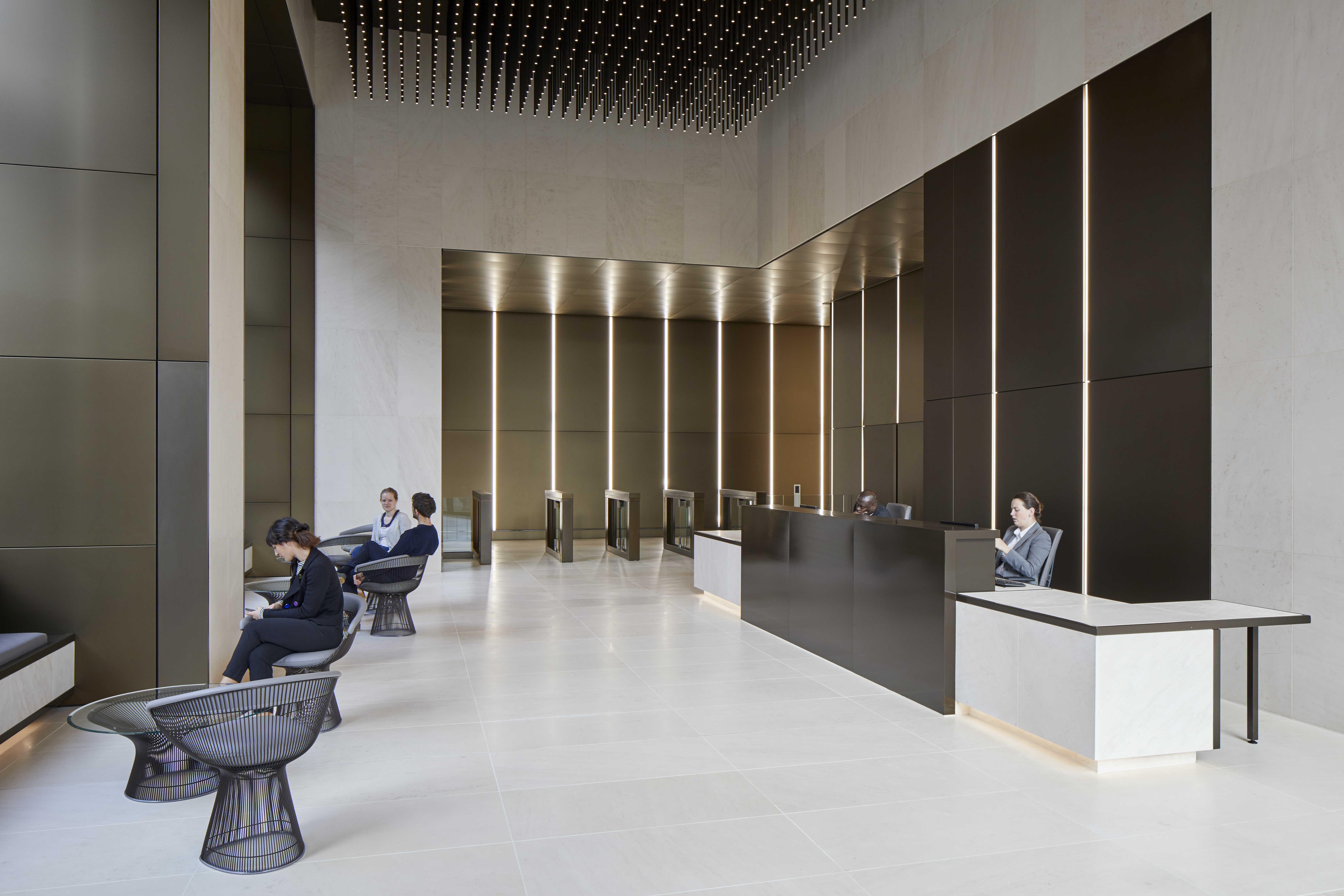 LSQ-com-lg-200-WP (2).jpg (1)