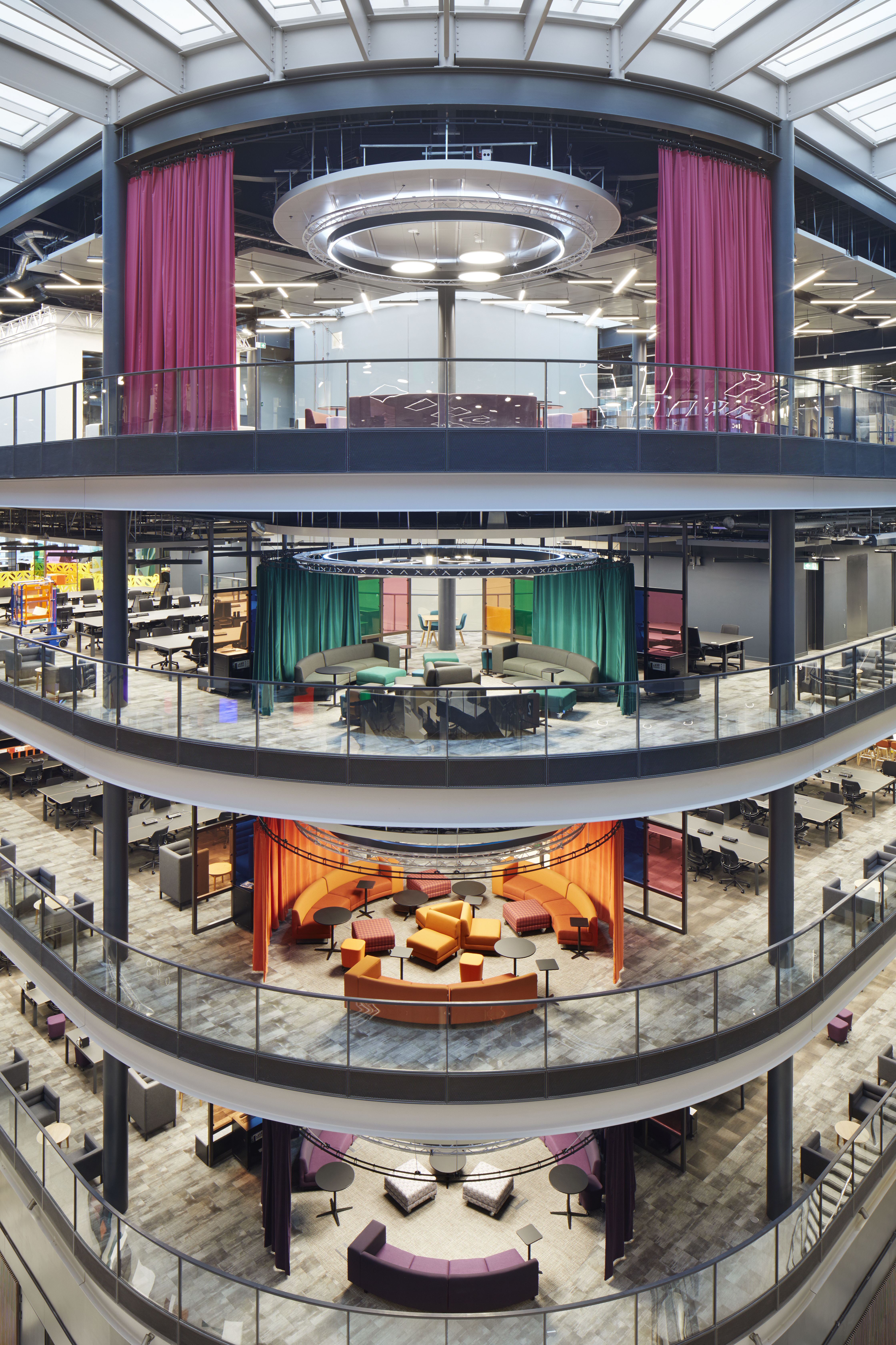 BBC Lrg Bespoke Disk Raft Com (5)