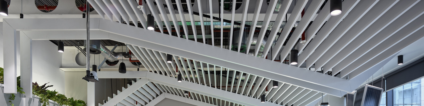 OVO Energy Sys740 Med (68)