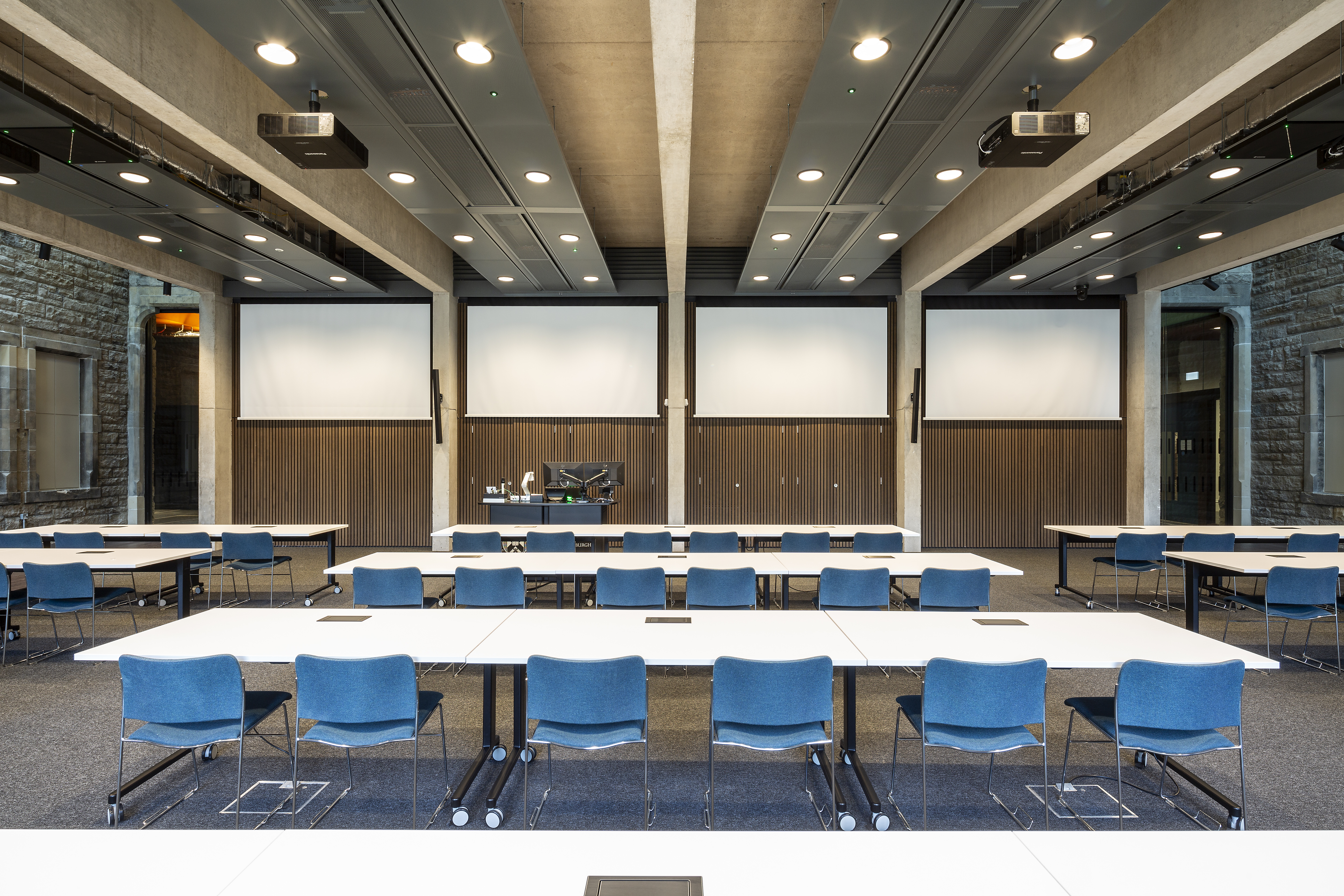 Futures SAS600 Education Large (2)